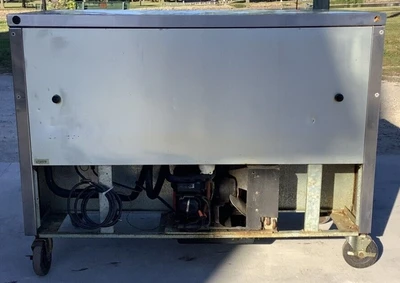 152-0402 True TUC-48 Under-Counter 2 Door Self Contained Cooler Refrigerator