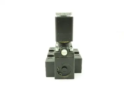 ARO A211SD-024-D Solenoid Spool Valve 5/2 5 Port 2 Position 24VDC 48VAC 1/8" NPT
