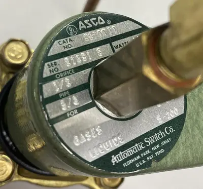 New | in-Stock ASCO 8210A11 Solenoid Valves Ohio US | Surplus Asset Holdings #1238445
