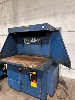 DONALDSON WB-2000 WELD BENCH FUME COLLECTOR