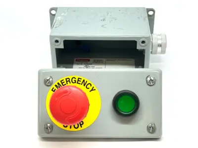 E2PBGXM,800FP-F3PX10 | Hoffman E2PBGXM Enclosure w/ Allen Bradley 800FP-F3PX10 800FM-MT44LE 800F-X01 - Used