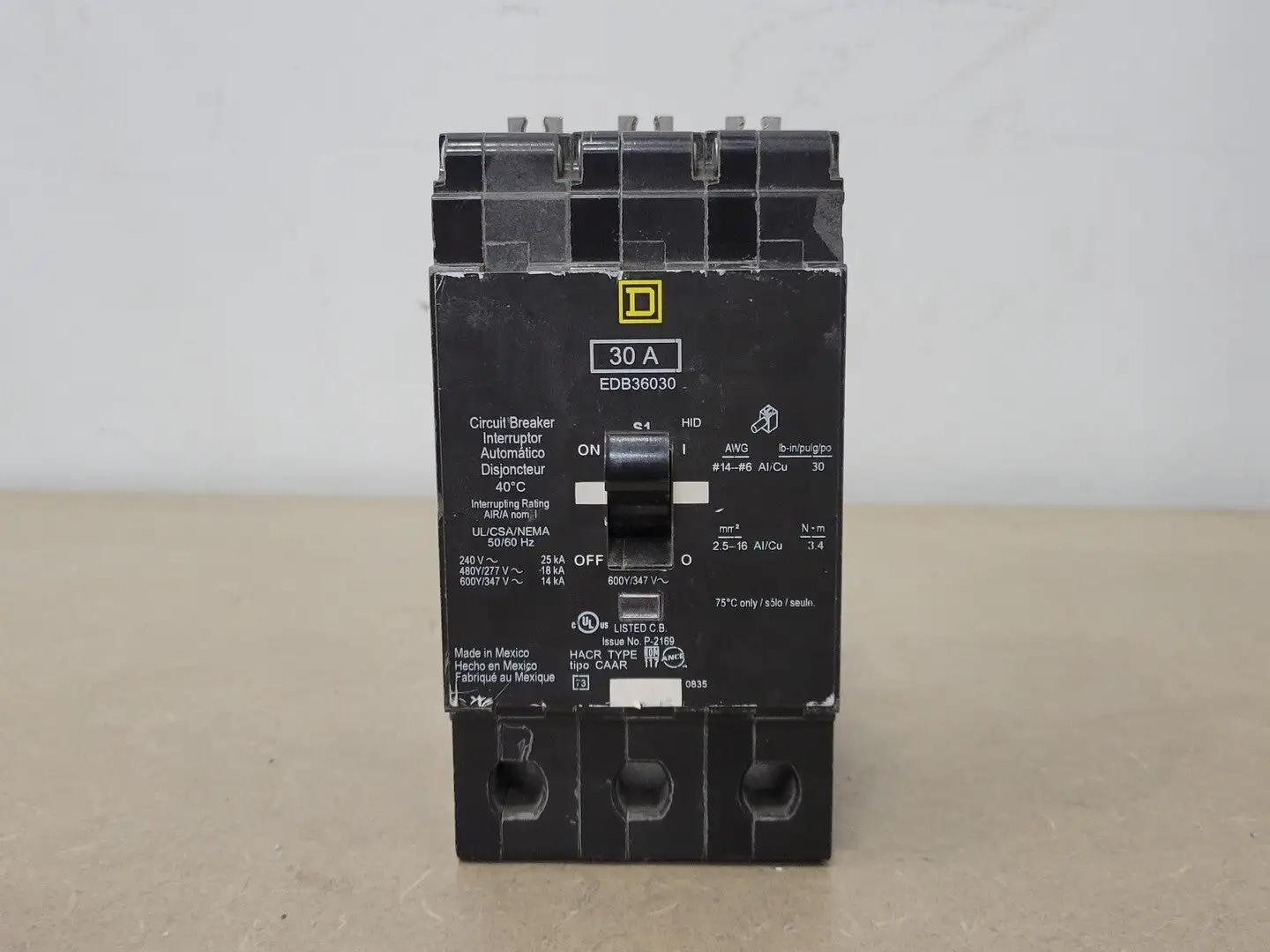 NEW SQUARE D EDB36030