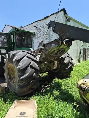 Used 2015 JOHN DEERE 848L Skid Loaders Virginia US | GF Equip Sales #1309550