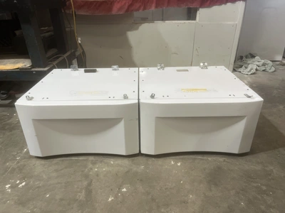 Used ELECTROLUX/FRIGIDAIRE PEDESTAL  SET Miscellaneous Equipment (Electrical & Power) Michigan US | Miedema Asset Management Group #1322295