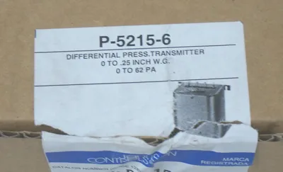 NEW JOHNSON CONTROLS P-5215-6 PRESSURE TRANSMITTER 0-.25 IN. W.G., 0-62PA