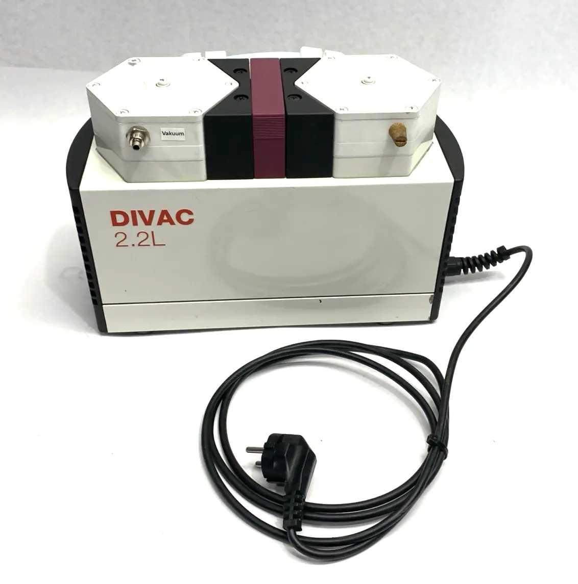 USED LEYBOLD DIVAC 2.2L DUAL-STAGE DRY COMPRESSING DIAPHRAGM VACUUM PUMP