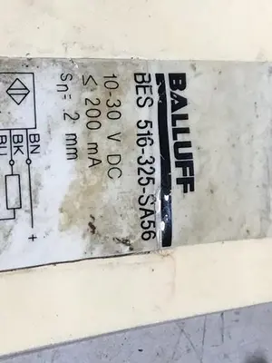 USED BALLUFF BES 516-325-SA56