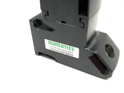 USED NUMATICS PNEUMATIC SANDWICH REGULATOR, BLOCK ASSEMBLY, NO GAUGE