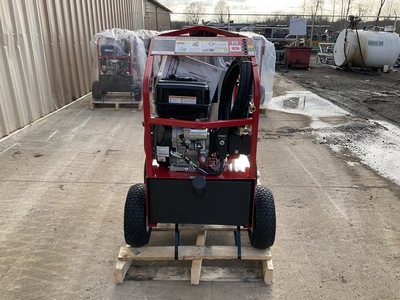 Used MAGNUM 4000 SERIES GOLD Pressure Washers Michigan US | Miedema Asset Management Group #1474558