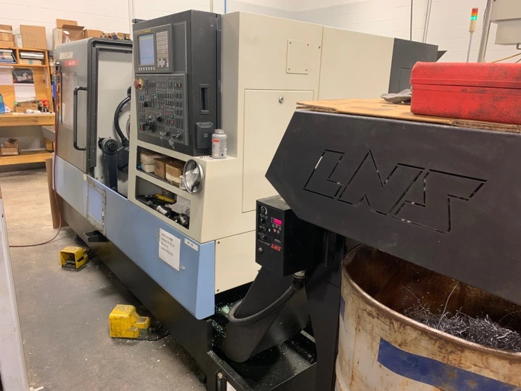 Used 2012 DOOSAN LYNX CNC Lathes | Two Spade Machinery LLC #508009
