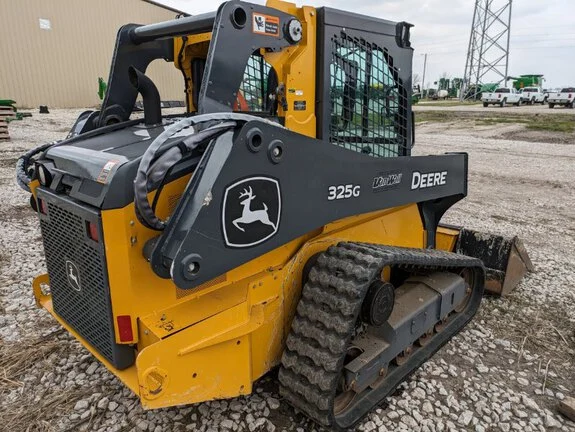 USED 2020 Deere 325G