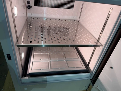 Used _UNKNOWN_ _UNKNOWN_ Incubator Shakers Ohio US | Federal Equipment Company #1365434