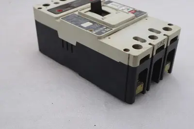 CUTLER-HAMMER HM2P400X5WS10 MOTOR CIRCUIT PROTECTOR SERIES C STOCK #3206