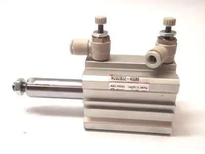 USED SMC 145 PSI MAX COMPACT CYLINDER NPT