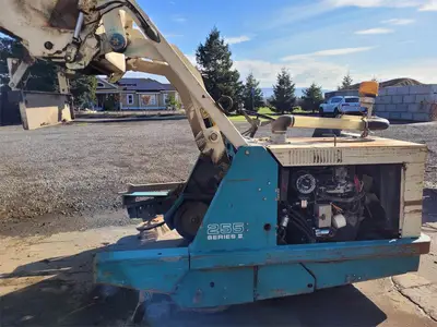 USED 1998 TENNANT 255 II