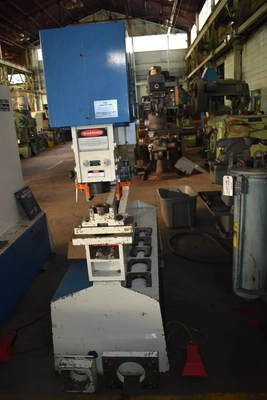 MUBEA KLH 700/760 Hydraulic Punches | Mohawk Machinery (5)