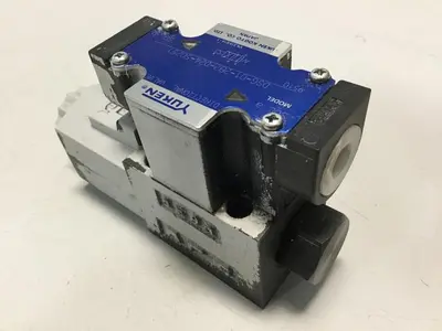 USED YUKEN DSG-01-2B2-D24-50251