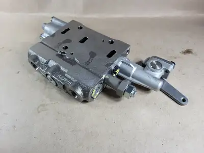 NEW CATERPILLAR 107-0547