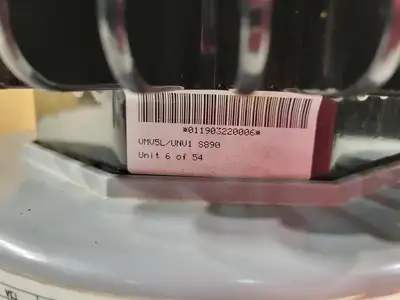 NEW CROUSE-HINDS VMV5L/UNV1 S890