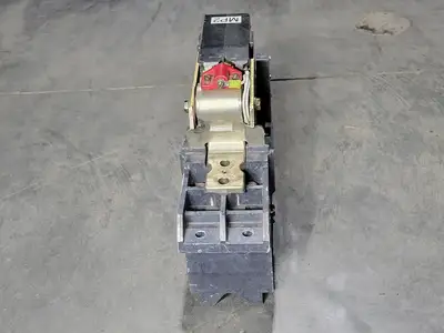 USED CUTLER-HAMMER 2120A07G09