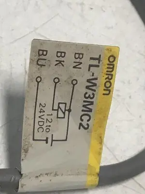 USED OMRON TL-W3MC2
