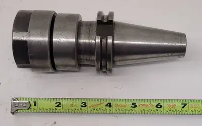 USED ACCUPRO CAT 40 COLLET CHUCK