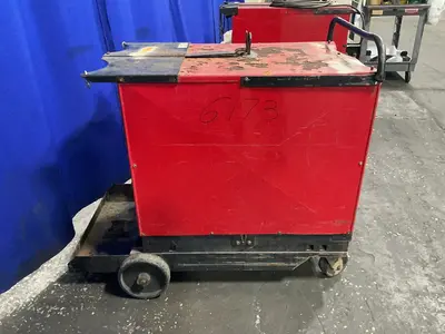Used LINCOLN ELECTRIC IDEALARC TIG 300/300 AC/DC Welding Machinery (Other) Ohio US | HGR 24 #1404390