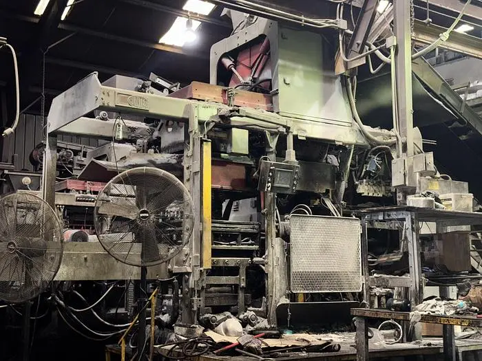 Used 1996 HUNTER HMP-32E 30X32 Foundry Molding Machines | World Equipment and Machine Sales #394610
