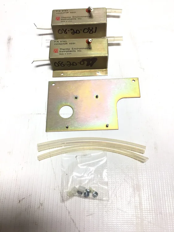 Used THERMO _UNKNOWN_ Gas Analyzers / Detectors Pennsylvania US | Moses B Glick #1009373