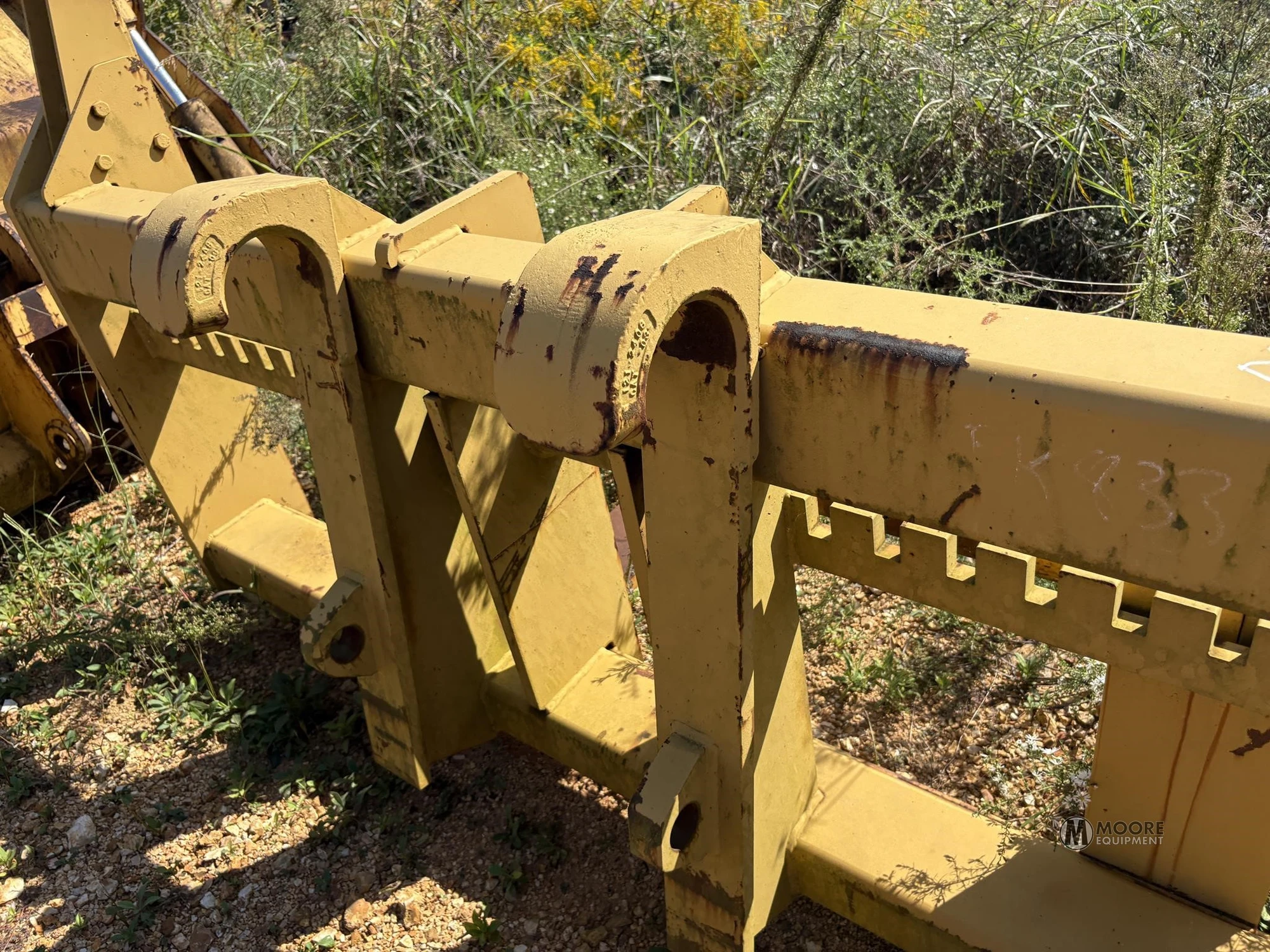 Used _UNKNOWN_ _UNKNOWN_ Pallet Forks Tennessee US | Moore Equipment #1517341