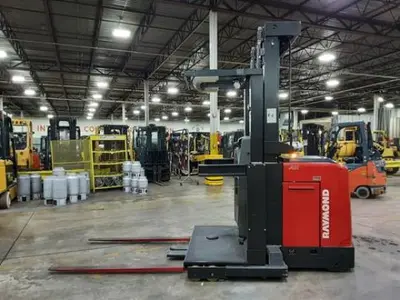 USED 2019 RAYMOND 530-OPC30TT