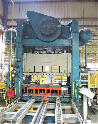 USED 1990 VERSON VERSON S4-200-96-84T PRESS