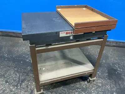 Used COLLINS MICROFLAT _UNKNOWN_ Granite Surface Plates Ohio US | HGR 24 #1452398
