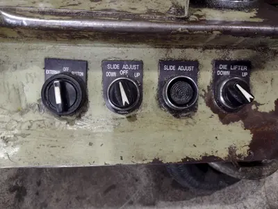 220 TON AIDA MODEL #NC1-200(2) GAP FRAME PRESS, WITH 9.84" STROKE: STOCK #22203