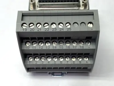 Used Phoenix Contact VIP-3/SC/D25SUB/F/LED, 2322210 Terminal Blocks Michigan US | Maverick Industrial Sales #1494912