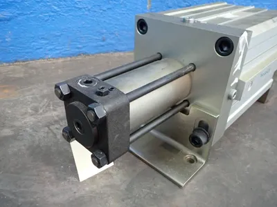 USED SMC CQ2L160P3270150