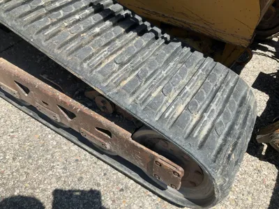 USED CATERPILLAR 287 MULTI TERRAIN LOADER