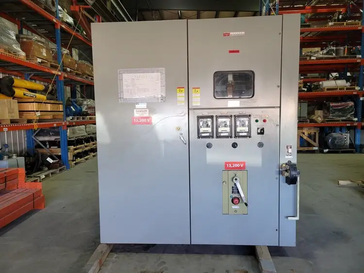 Used FEDERAL PIONEER 16316 Switchgears British Columbia CA | Lenmark #243251