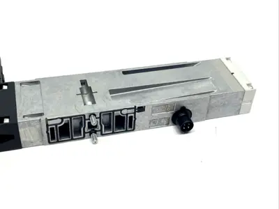 540161, VABF-S4-2-R2C2-C-10 | Festo VABF-S4-2-R2C2-C-10 Regulator Plate 540161 BROKEN GAUGE - Used
