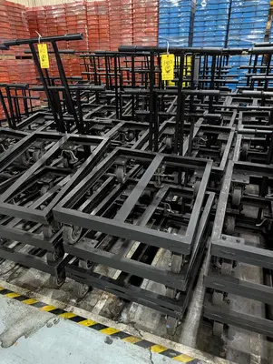 (18) Rolling Material Carts