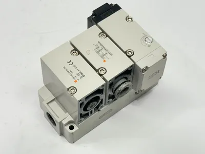 VP544-5DZ1-03N-M-X555 | SMC  Pneumatic Solenoid Valve Manifold Soft Start 3/8" NPT - For parts or not working