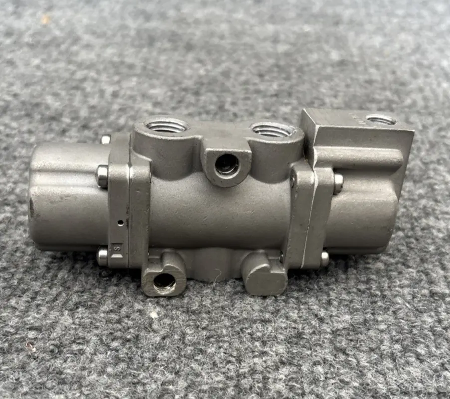 Used Versa VSP-3301-316 Solenoid Valves California US | Davliegogo LLC #1705814