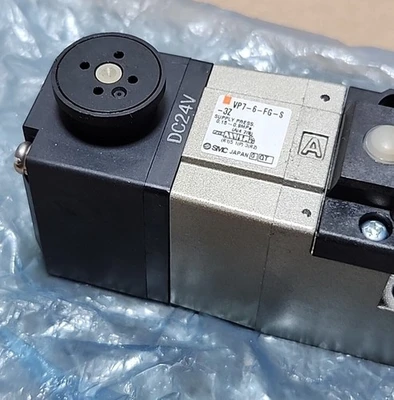 NEW SMC VP7-6-FG-S-3Z