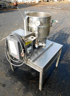 USED GROEN ELECTIRC KETTLE TDB/7-20