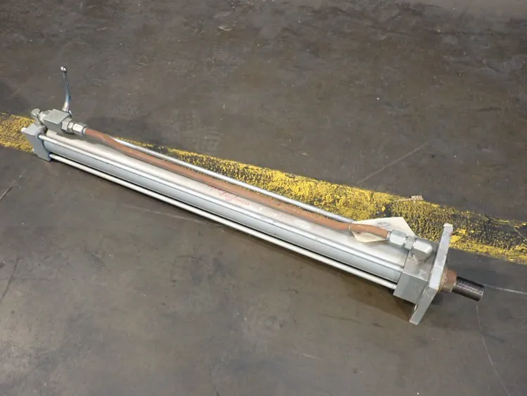 Used MILWAUKEE CYLINDER _UNKNOWN_ Pumps Ohio US | HGR 24 #821279