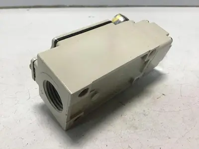 USED YAMATAKE LJA10-11A21N-003