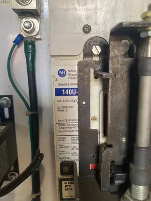 ELECTRICAL ENCLOSURE WITH 20BD156A0AYNANC0 Allen Bradley 125HP Powerflex 700