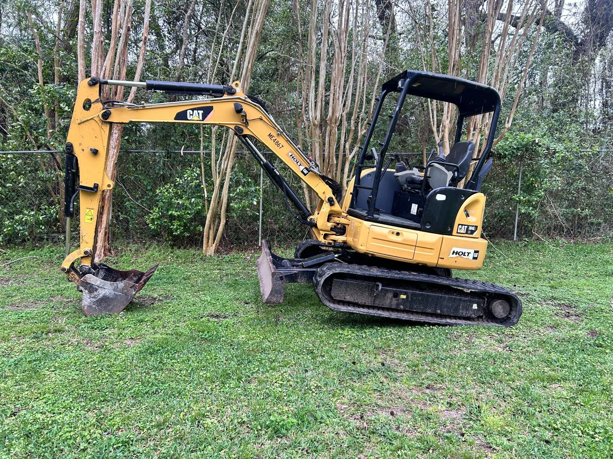 USED 2013 CATERPILLAR 304 E2 CR