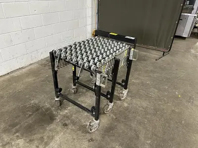 ULINE Expandable Conveyor