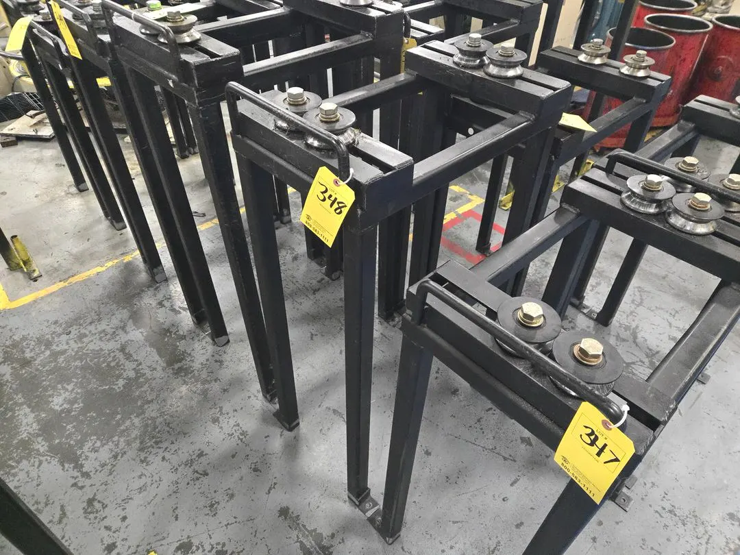 (1) Floor Mounted Wire/Rod Guide